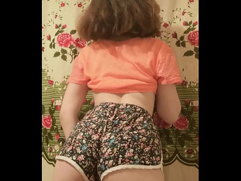 ❤️ Sexy jonge babe die haar short uittrekt voor de camera ️ Fucking at us nl.desixxxtube.ru ❤