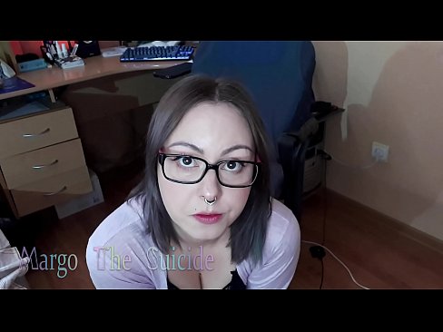 ❤️ Sexy meisje met bril zuigt Dildo diep op camera ️ Fucking at us nl.desixxxtube.ru ❤